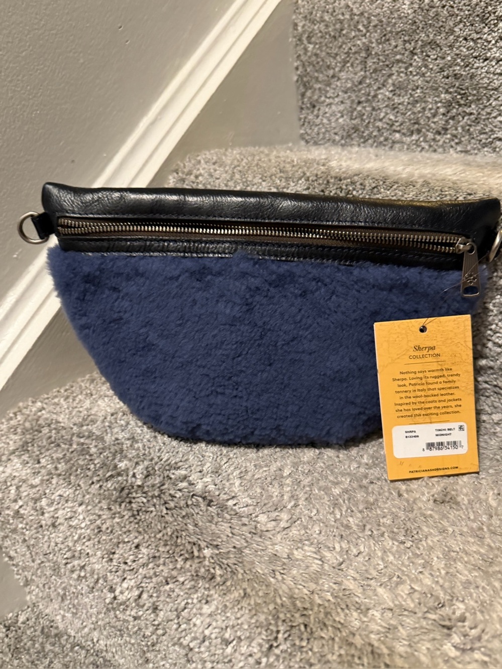 Patricia Nash Tinchi
Leather Convertible
Crossbody
Shearling Sling